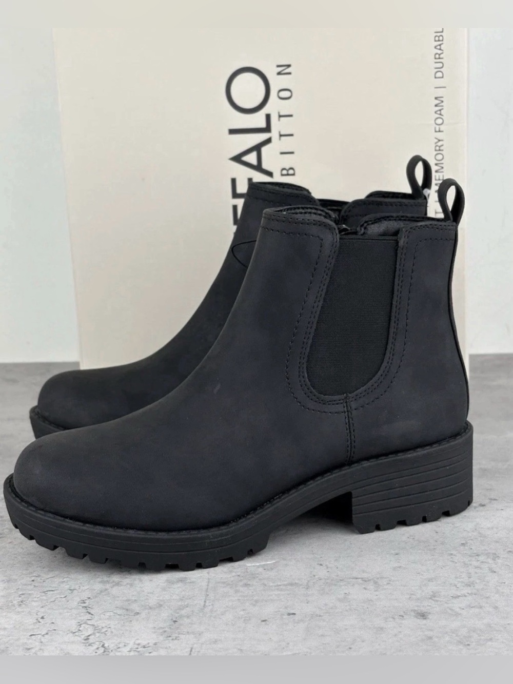 Buffalo David Bitton Chelsea Boots Anna Black Water Repellant Women's US 8.5 New